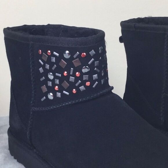 UGG CLASSIC MINI STUD II - Picture 4 of 7